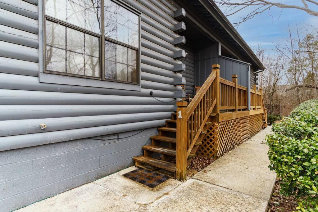 3 Bedroom Log Cabin Condo Close To Everything! 브랜슨 외부 사진