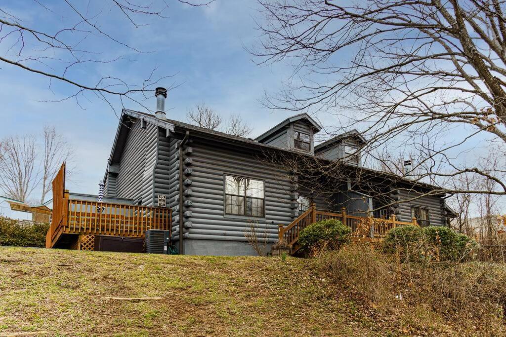 3 Bedroom Log Cabin Condo Close To Everything! 브랜슨 외부 사진