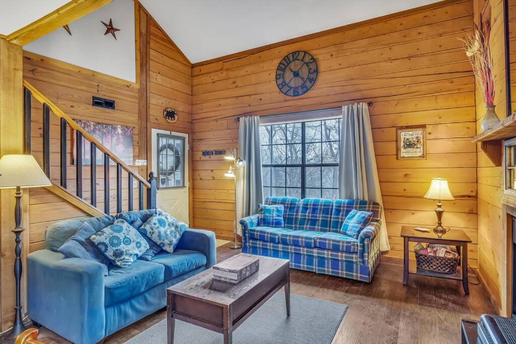 3 Bedroom Log Cabin Condo Close To Everything! 브랜슨 외부 사진